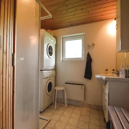 בית נופש Three-bedroom Holiday In